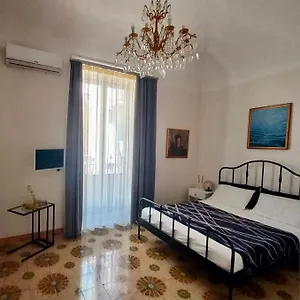 https://4tino-hotel-catania.sicilyhotelsitaly.net